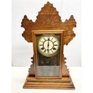 Waterbury Ornate Oak Clock Company Waterbury Conn. USA Gingerbread Working Clock